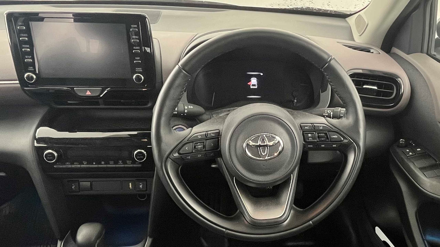 Used Toyota Yaris Cross for sale - 77861403: Photo 13