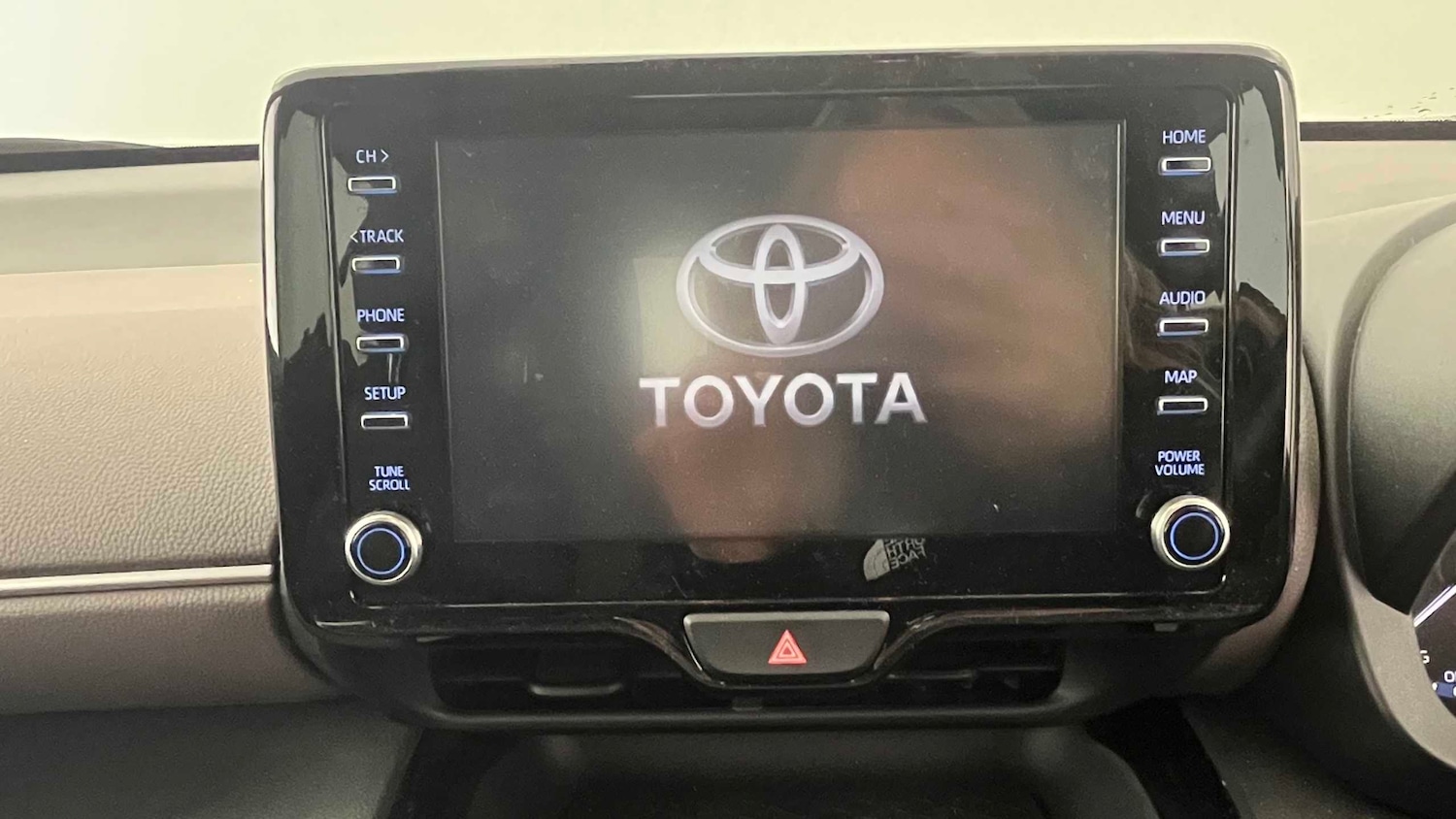 Used Toyota Yaris Cross for sale - 77861403: Photo 14