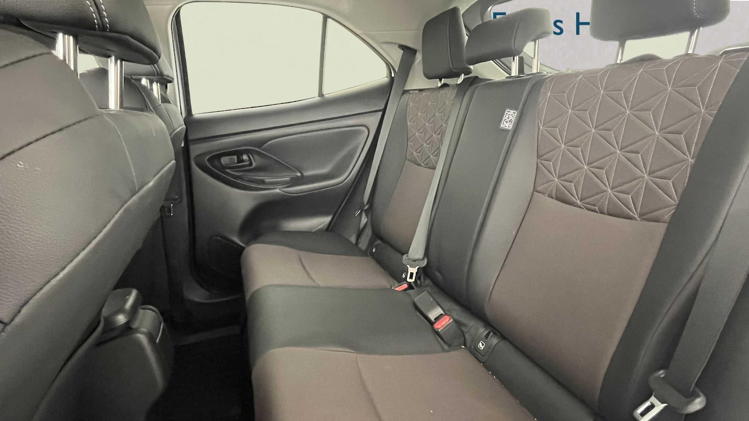 Used Toyota Yaris Cross for sale - 77861403: Photo 9