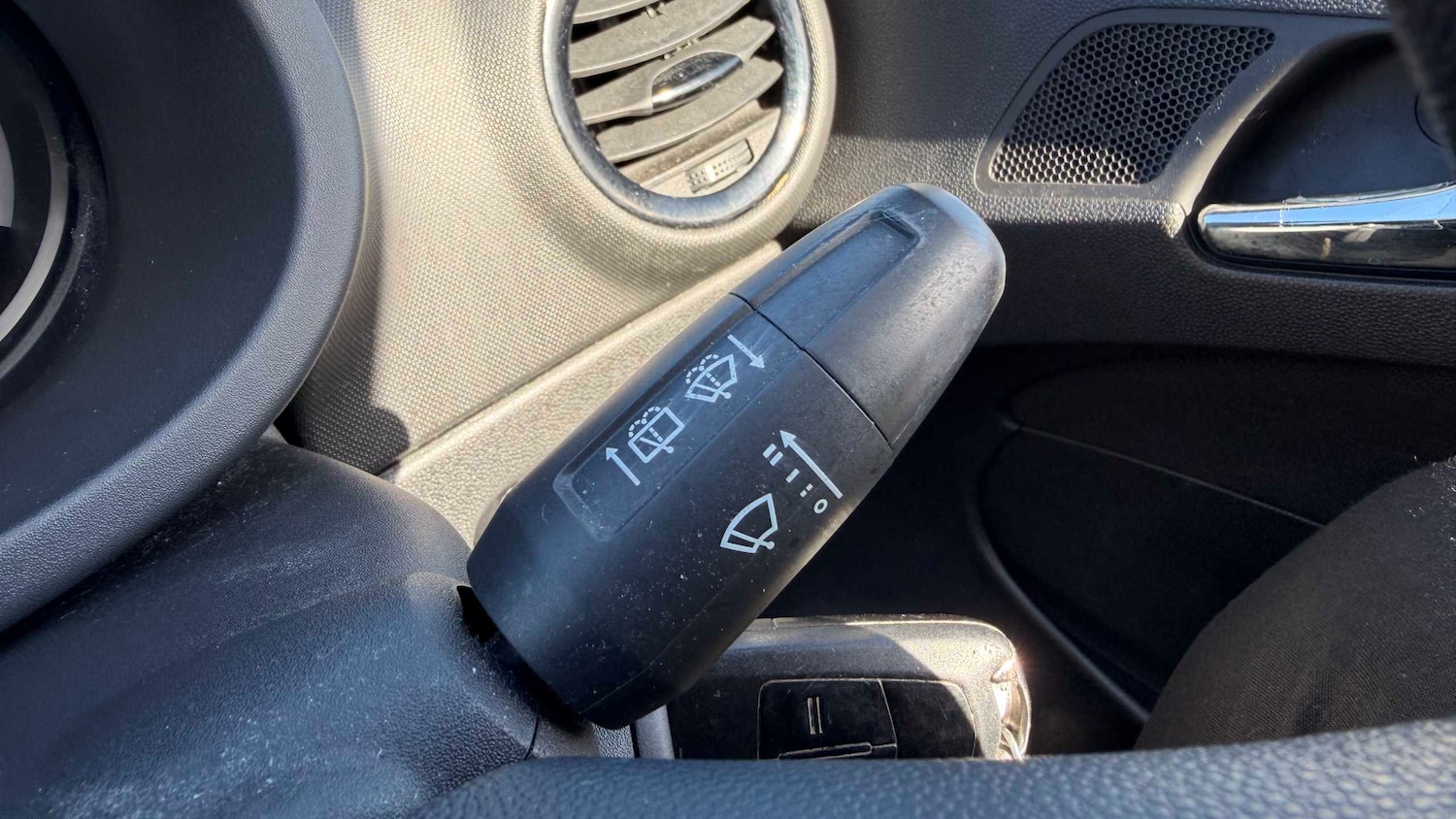 Used Vauxhall Corsa 2012 for sale - 77996076: Photo 20