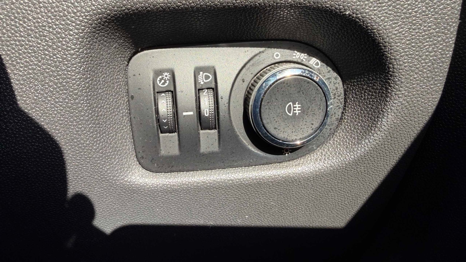 Used Vauxhall Corsa 2012 for sale - 77996076: Photo 22