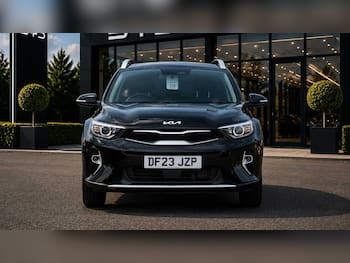 Used Kia Stonic 2023 for sale - 79648883: Photo