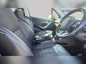 Used Peugeot 2008 2017 for sale - 78321771: Photo