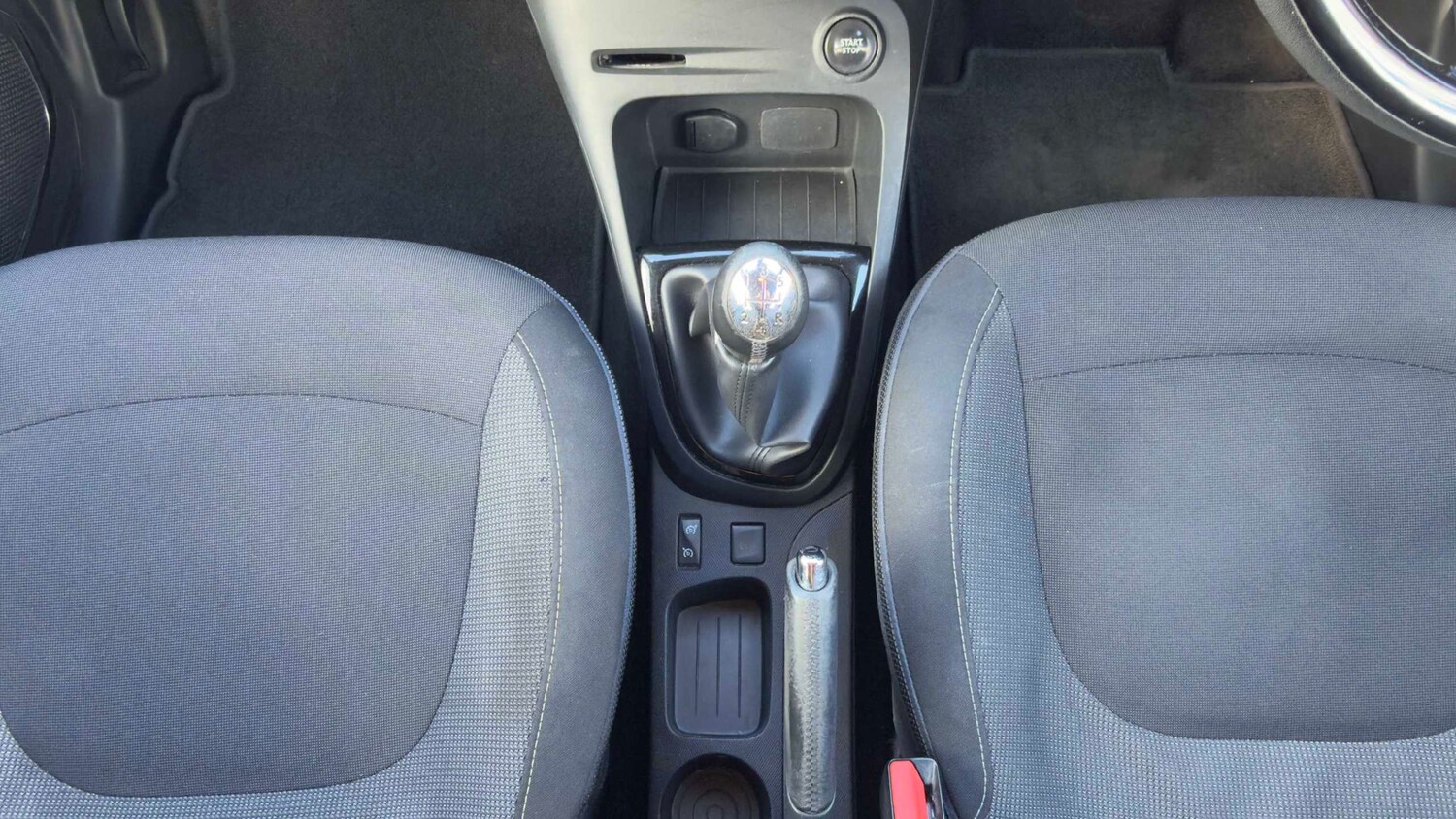 Used Renault Captur 2015 for sale - 78209125: Photo 19