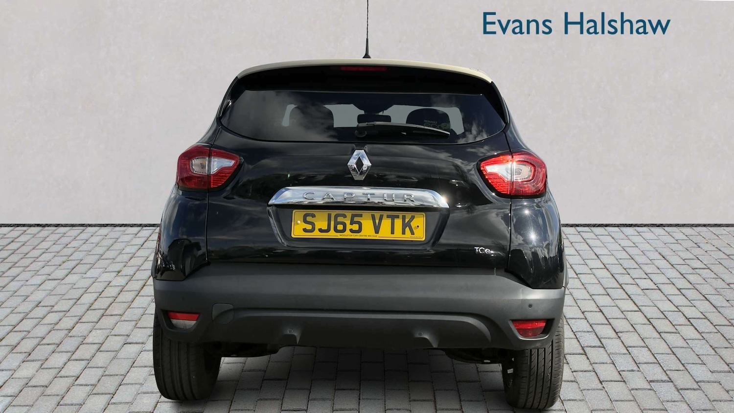 Used Renault Captur 2015 for sale - 78209125: Photo 9