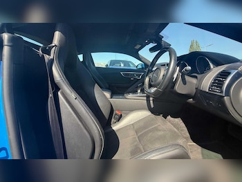 Used Jaguar F-Type 2018 for sale - 79002227: Photo