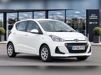 Used Hyundai i10 2018 for sale - 79810970: Photo