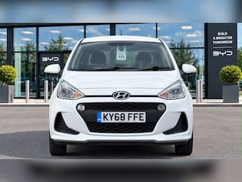 Used Hyundai i10 2018 for sale - 79810970: Photo