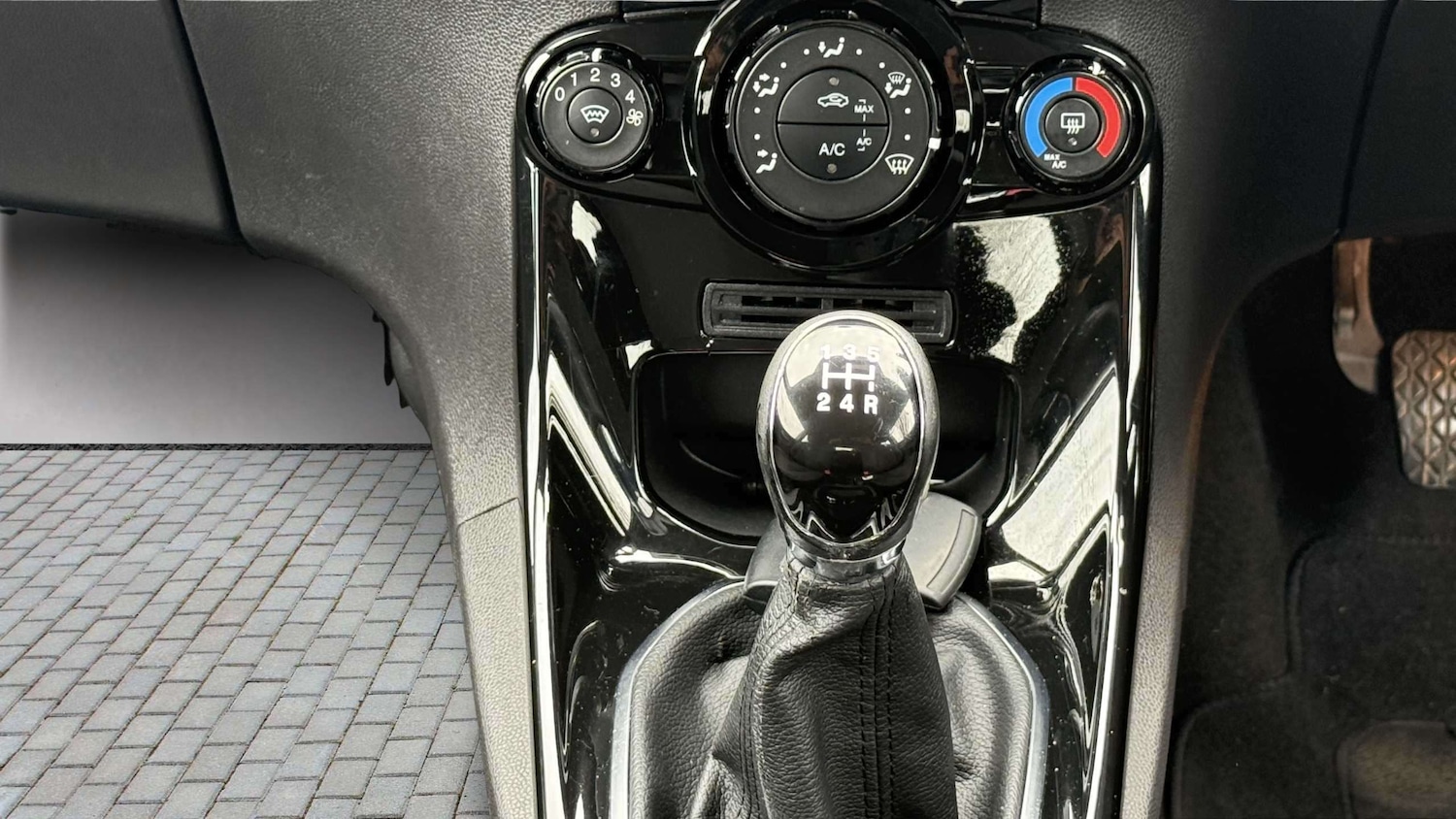 Used Ford Fiesta for sale - 78104125: Photo 19