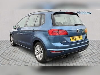 Used Volkswagen Golf SV 2016 for sale - 78407335: Photo