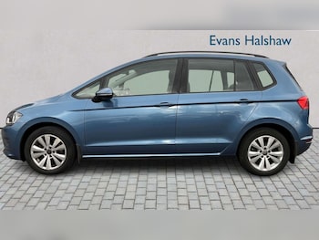 Used Volkswagen Golf SV 2016 for sale - 78407335: Photo