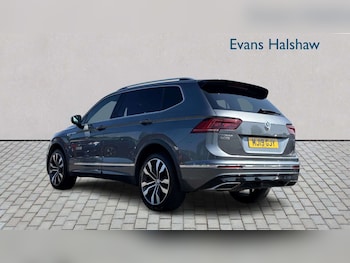 Used Volkswagen Tiguan Allspace 2019 for sale - 79257461: Photo