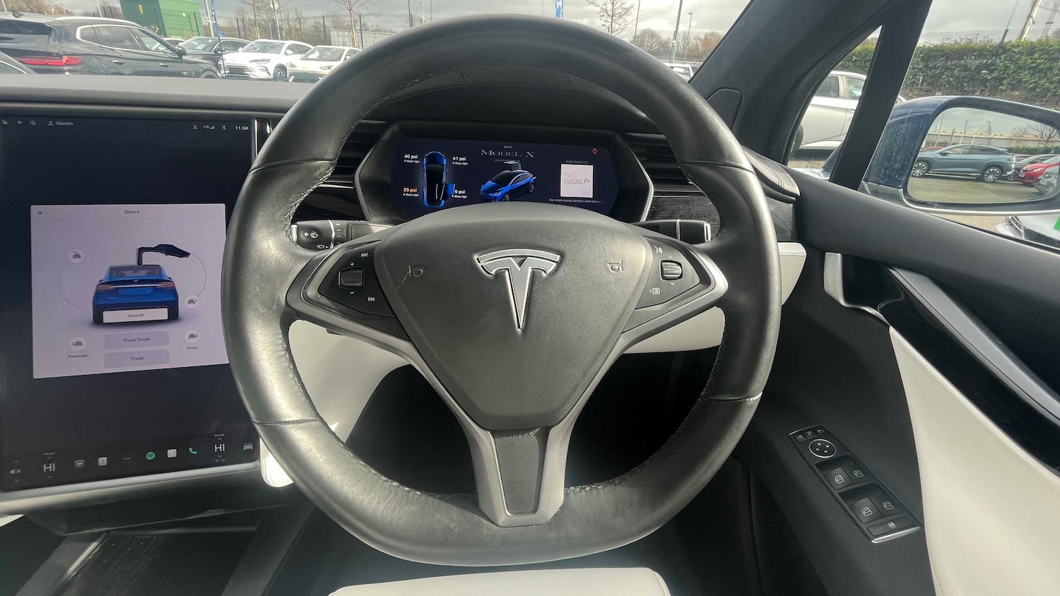 Used Tesla Model X 2020 for sale - 78010554: Photo 10