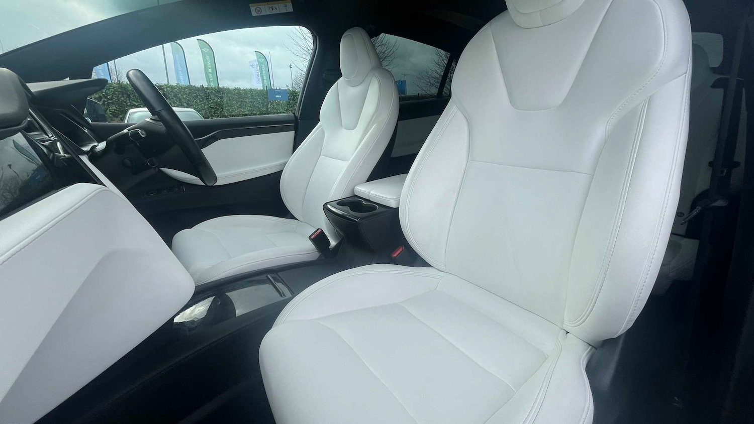 Used Tesla Model X 2020 for sale - 78010554: Photo 13