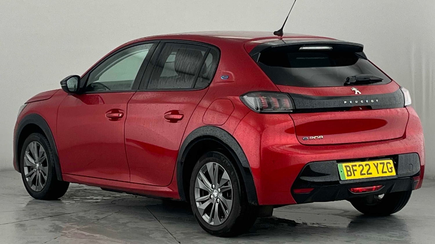 Used Peugeot 208 for sale - 77860608: Photo 2