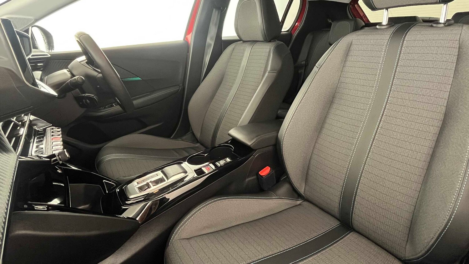 Used Peugeot 208 for sale - 77860608: Photo 9