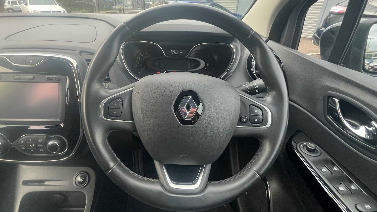 Used Renault Captur 2016 for sale - 78208812: Photo 12