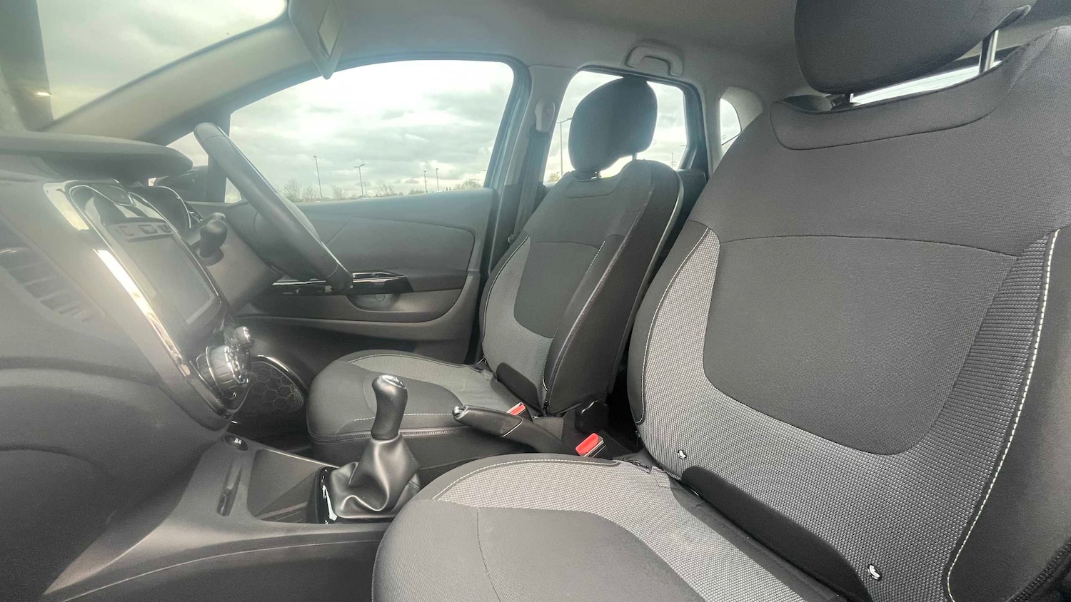 Used Renault Captur 2016 for sale - 78208812: Photo 9