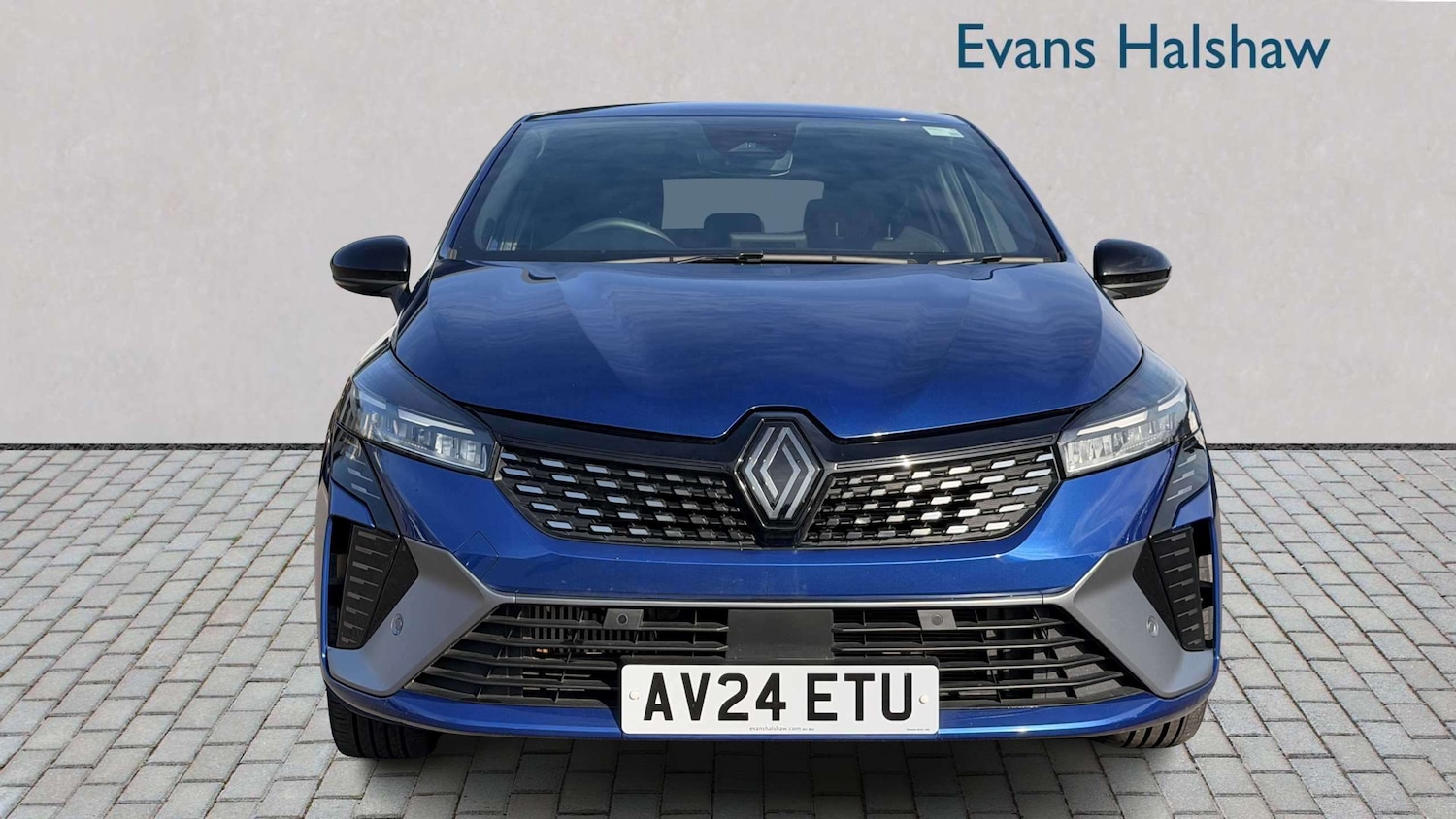 Used Renault Clio 2024 for sale - 77859517: Photo 3