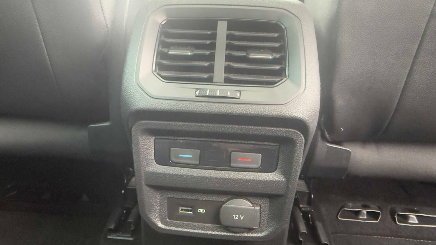 Used Volkswagen Tiguan for sale - 77858878: Photo 9