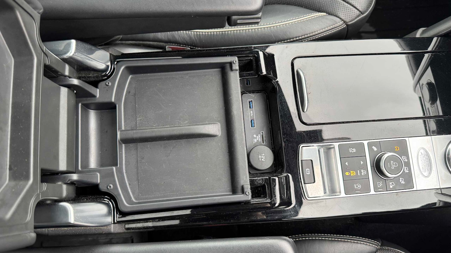 Used Land Rover Discovery 2019 for sale - 77960628: Photo 28