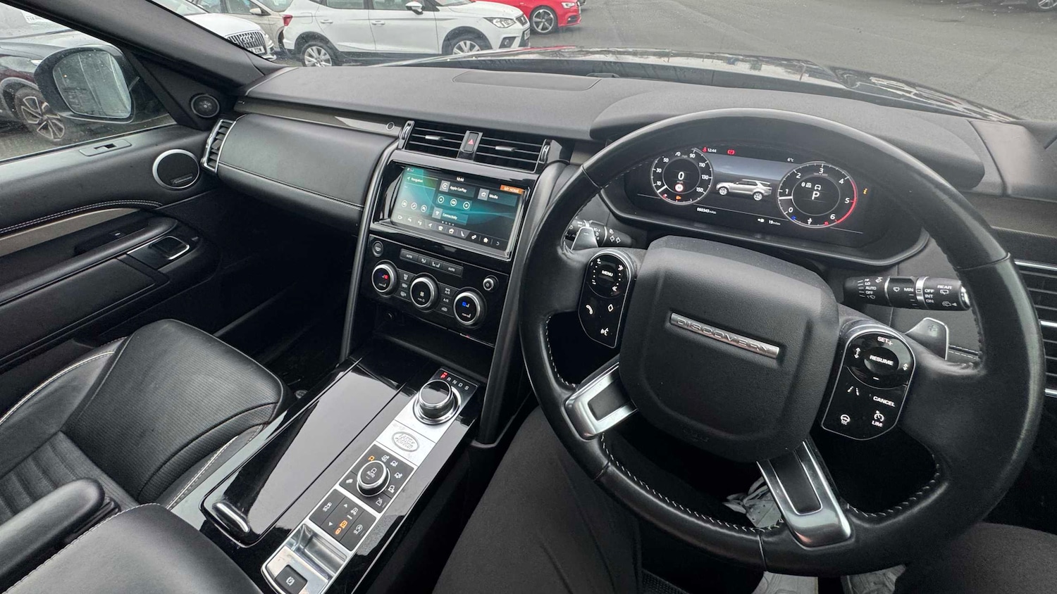 Used Land Rover Discovery 2019 for sale - 77960628: Photo 30