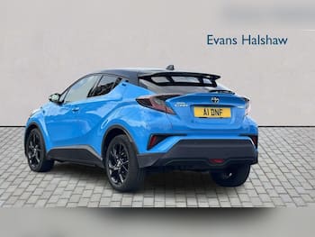 Used Toyota C-HR 2019 for sale - 79689610: Photo