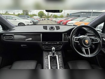 Used Porsche Macan 2019 for sale - 78651159: Photo