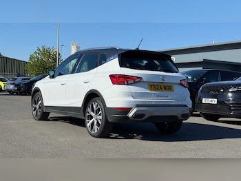 Used SEAT Arona 2024 for sale - 79251320: Photo
