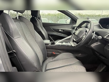 Used Peugeot 3008 2023 for sale - 78893527: Photo
