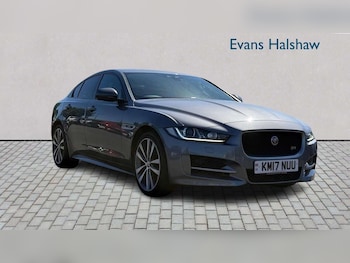 Used Jaguar XE 2017 for sale - 78465207: Photo