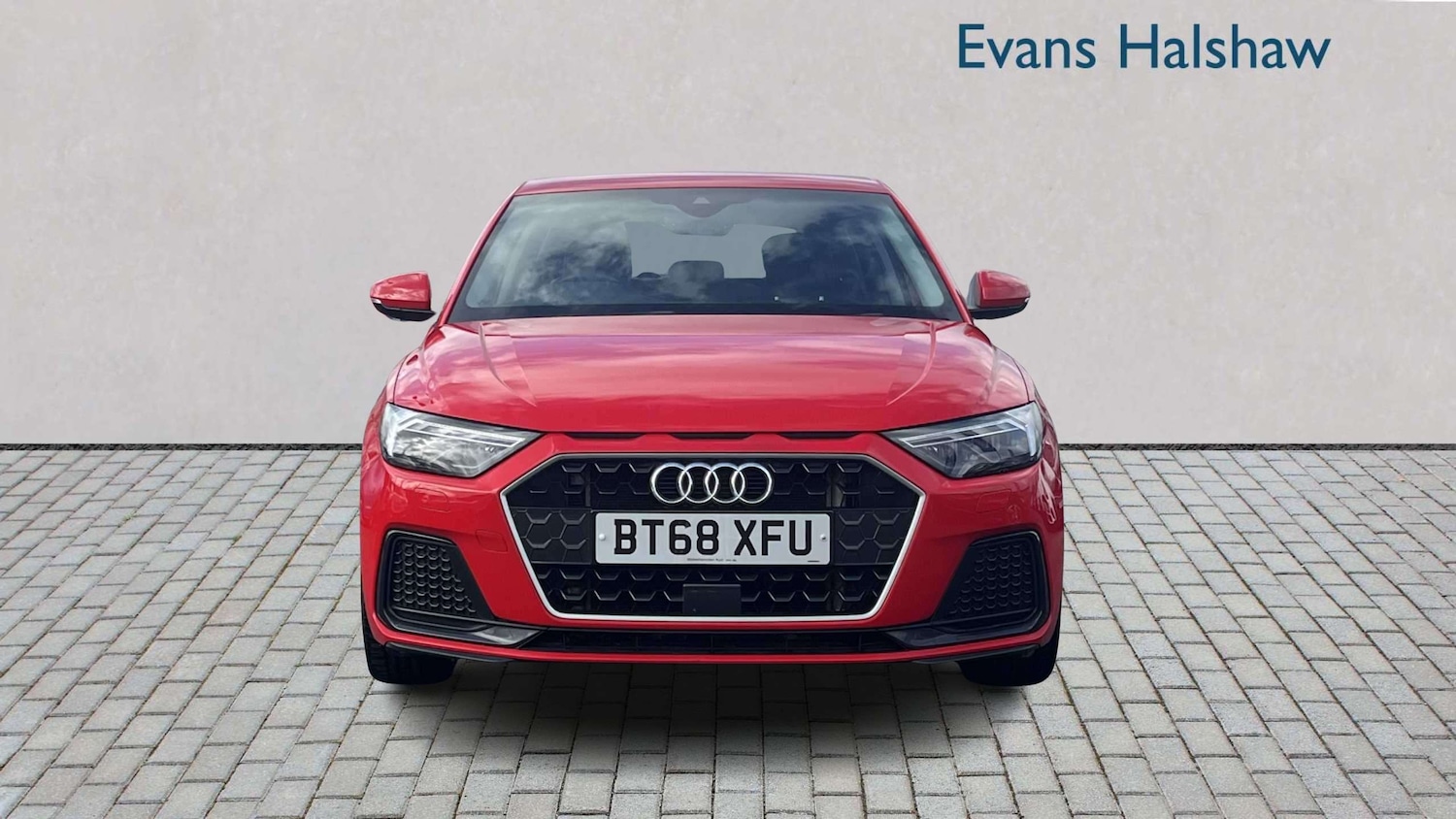 Used Audi A1 for sale - 77858368: Photo 2