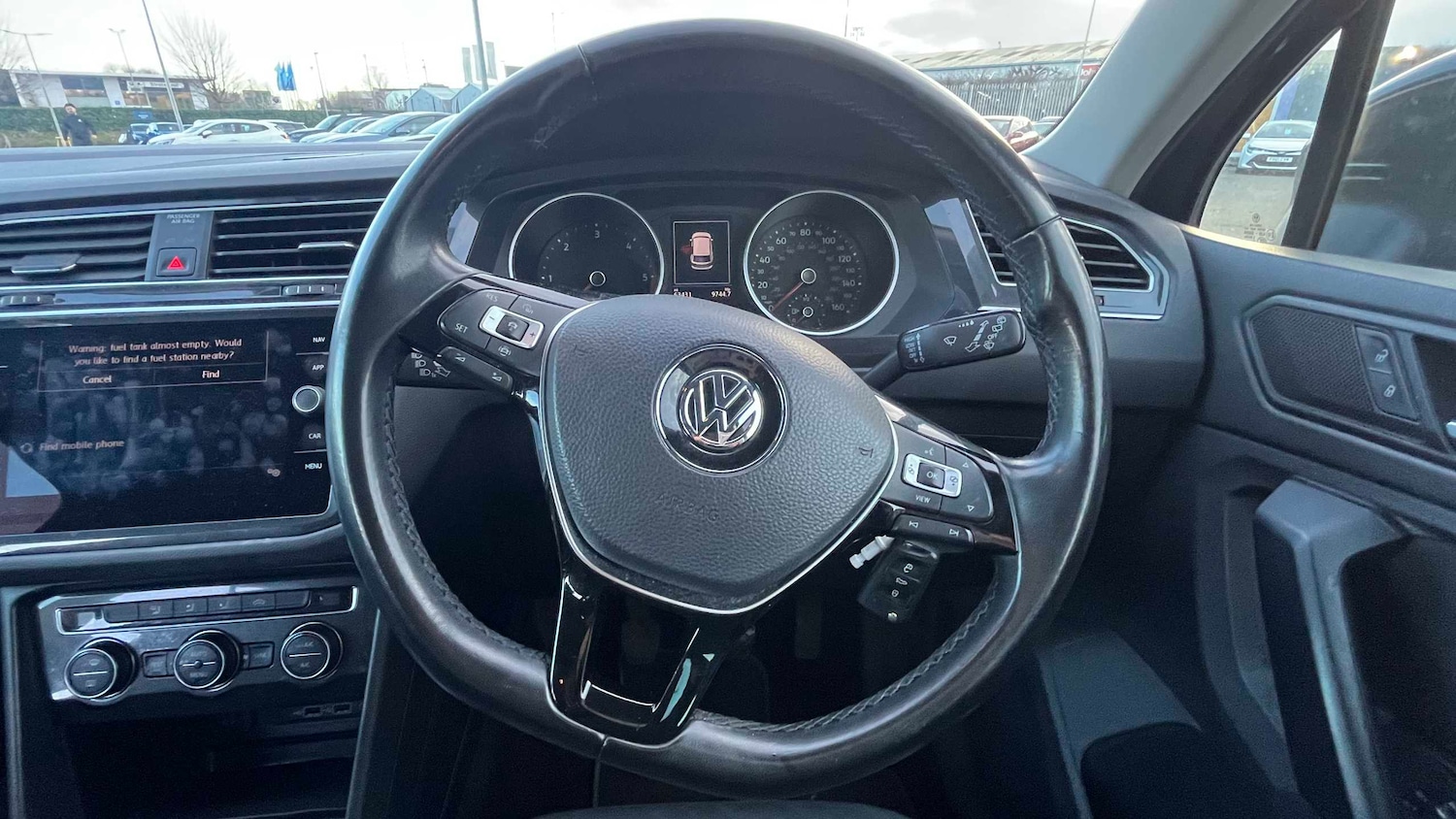 Used Volkswagen Tiguan for sale - 77859557: Photo 10
