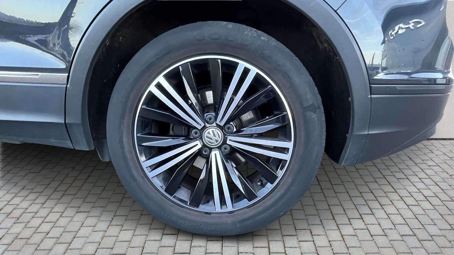 Used Volkswagen Tiguan for sale - 77859557: Photo 6