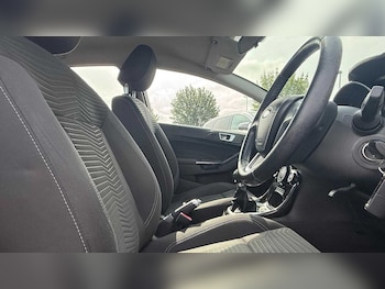 Used Ford Fiesta 2013 for sale - 78902866: Photo