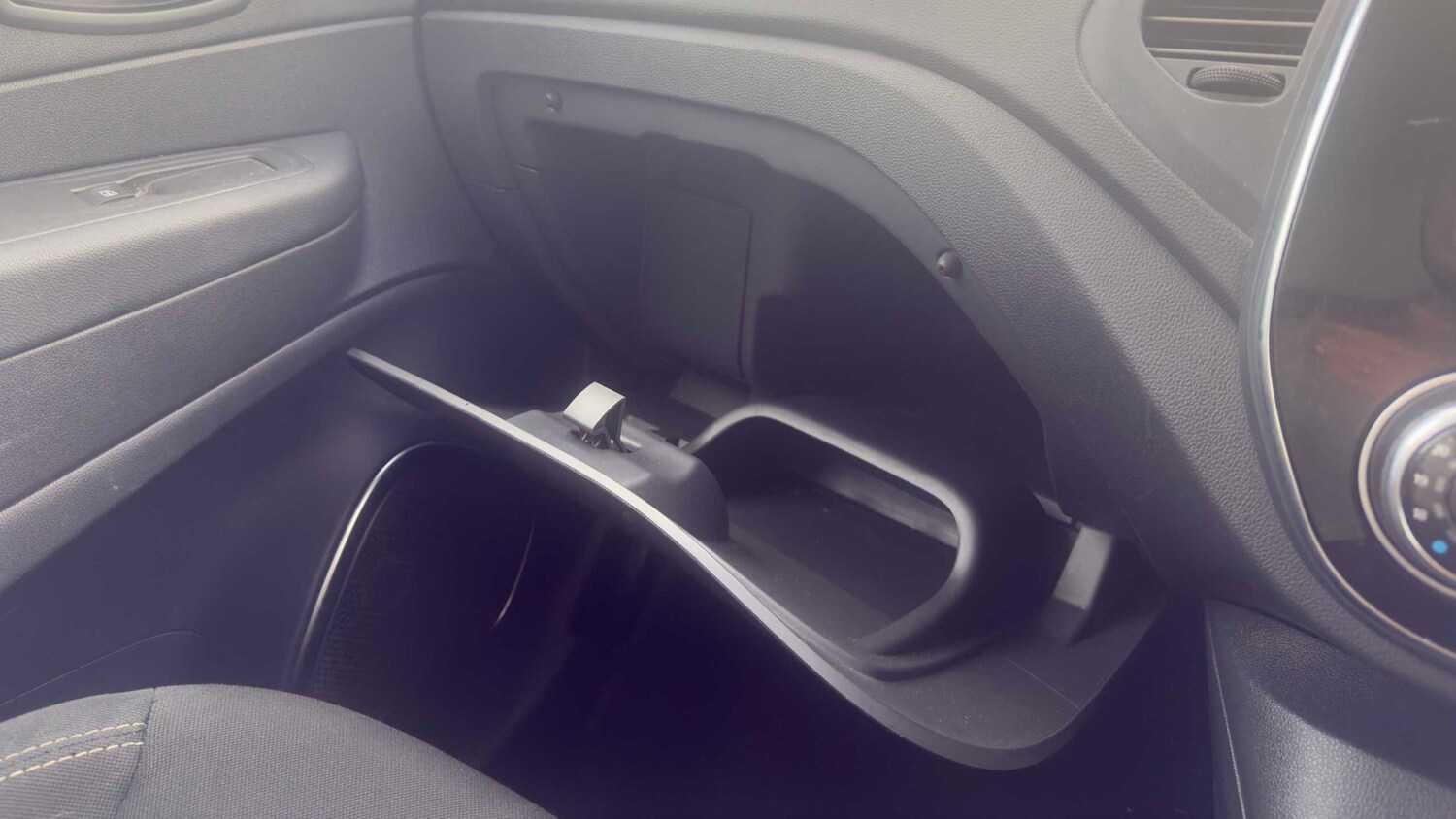 Used Renault Captur for sale - 77862493: Photo 12