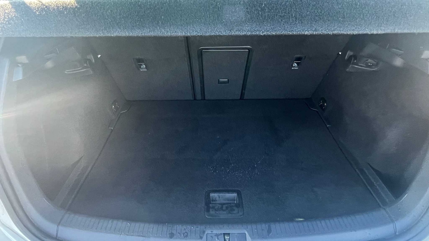 Used Volkswagen Golf 2019 for sale - 77857454: Photo 10