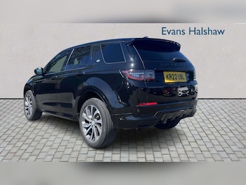 Used Land Rover Discovery Sport 2022 for sale - 78433000: Photo