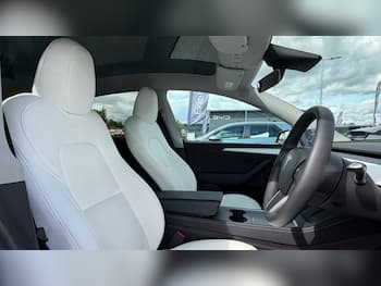 Used Tesla Model Y 2023 for sale - 79702585: Photo
