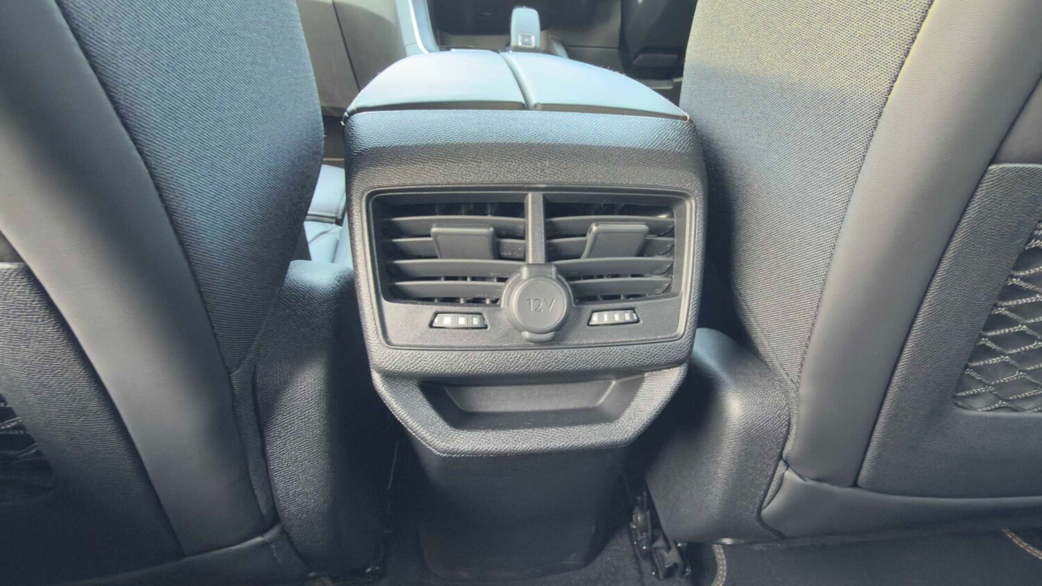 Used Peugeot 3008 2018 for sale - 77960617: Photo 19