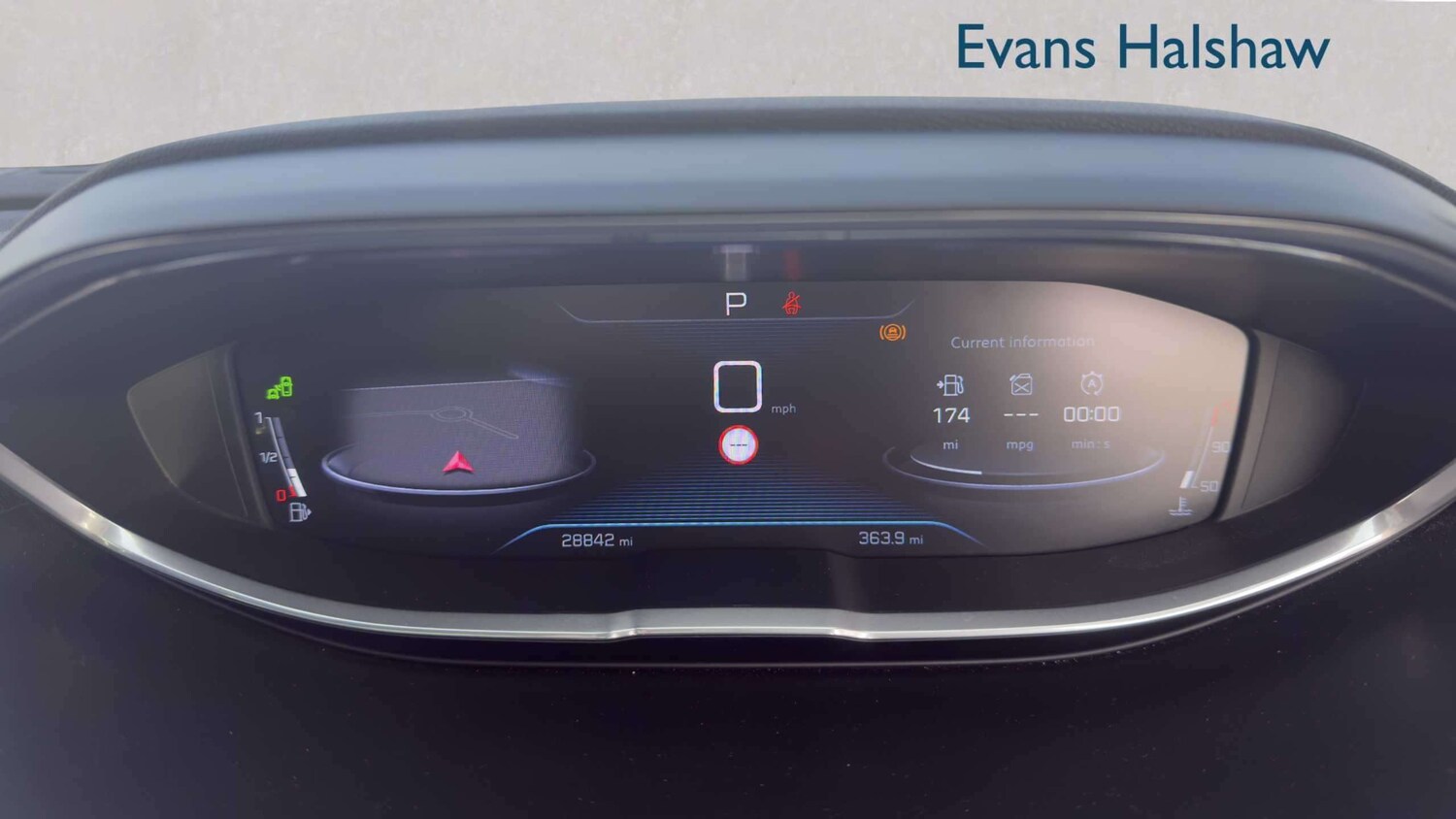 Used Peugeot 3008 2018 for sale - 77960617: Photo 23