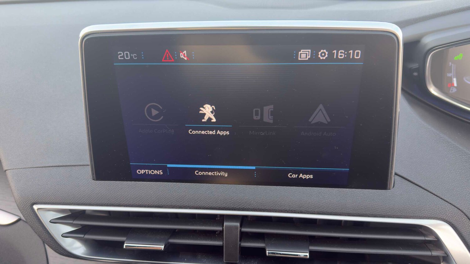 Used Peugeot 3008 2018 for sale - 77960617: Photo 24