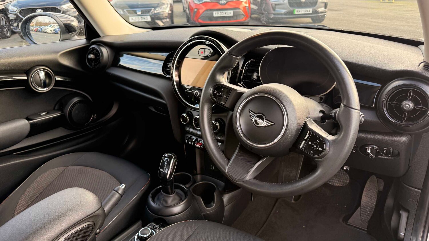 Used MINI Hatch 2023 for sale - 77858010: Photo 8