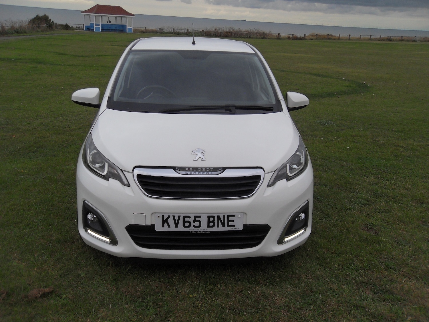 Used Peugeot 108 2015 for sale - 76931780: Photo 2