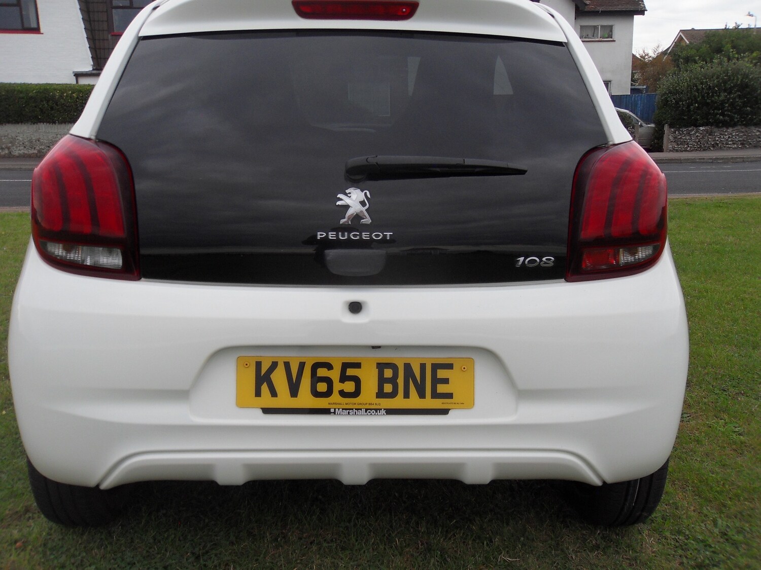 Used Peugeot 108 2015 for sale - 76931780: Photo 4
