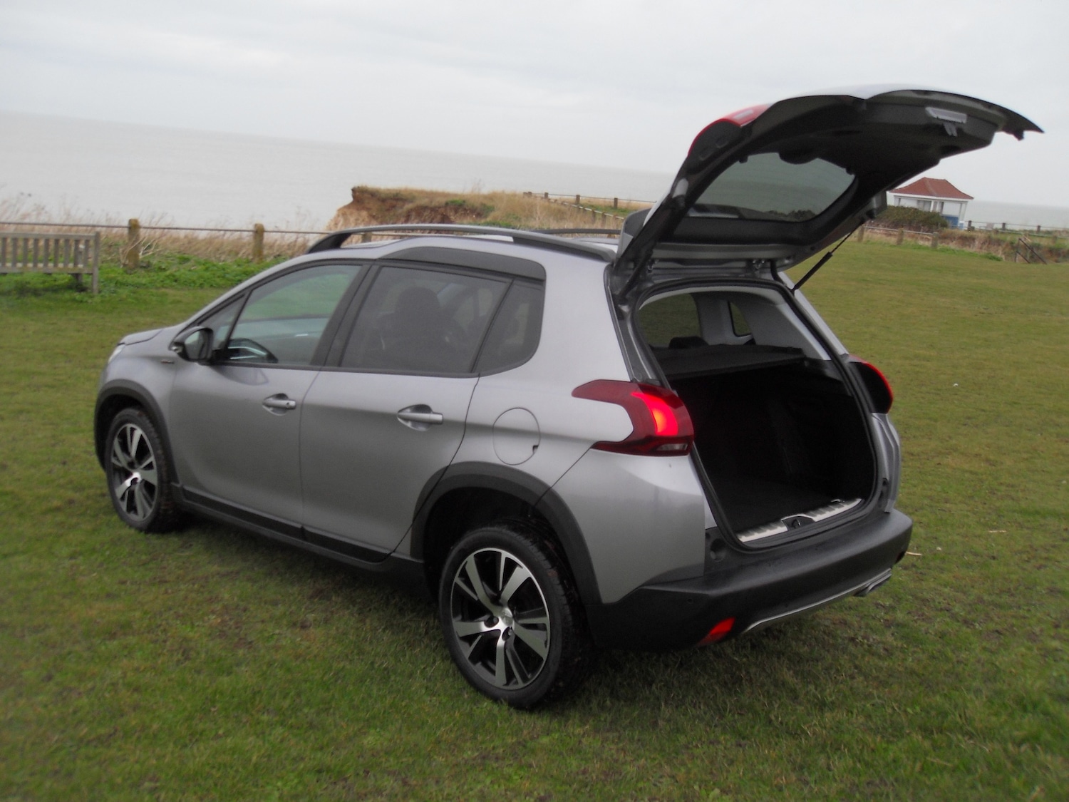 Used Peugeot 2008 2019 for sale - 77759248: Photo 4