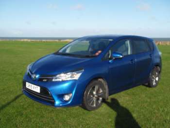 Used Toyota Verso 2015 for sale - 72938474: Photo