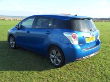 Used Toyota Verso 2015 for sale - 72938474: Photo