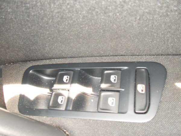 Used Volkswagen Golf 2018 for sale - 72938288: Photo 18