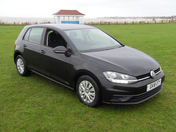 Used Volkswagen Golf 2018 for sale - 72938288: Photo 1